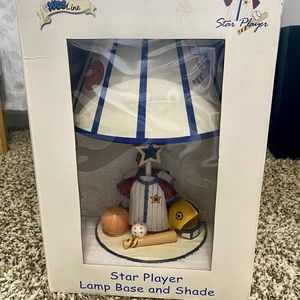 StarPlayer Sports Lamp with Shade
